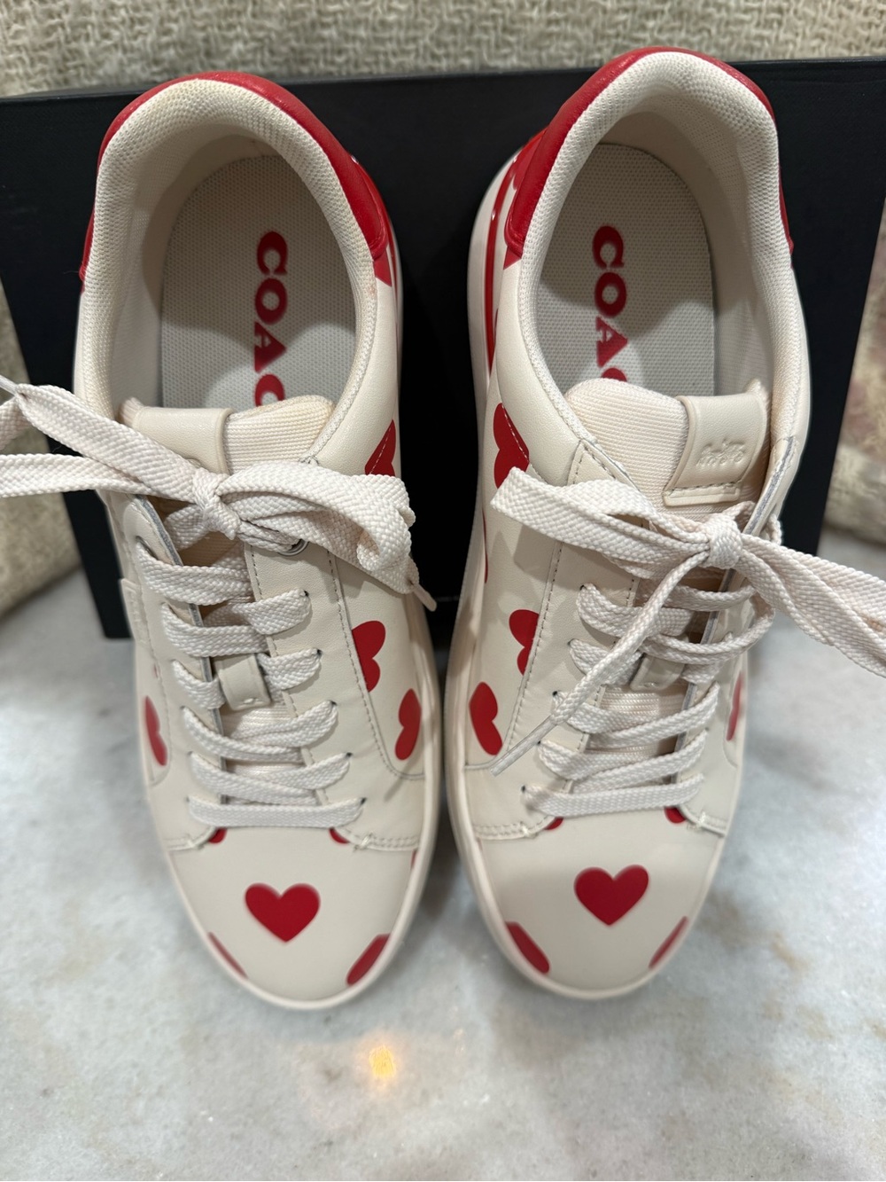 Coach Lowline Heart-Print Leather Sneaker New Size 8 - Picture 4 of 9
